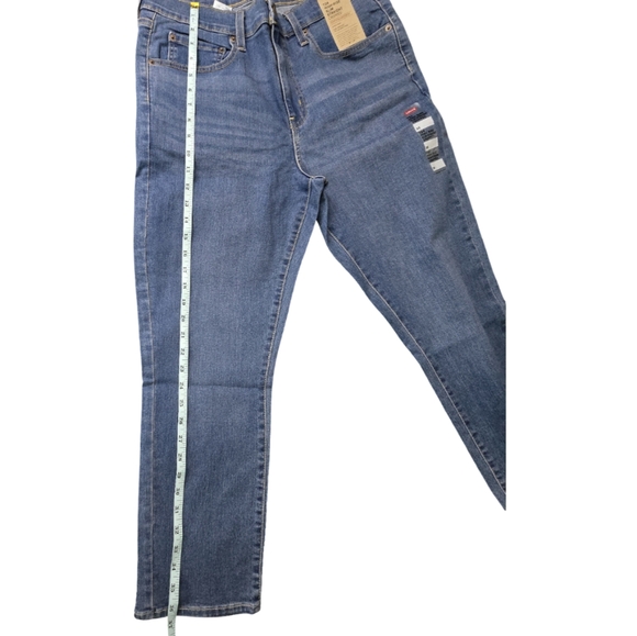 Levi's 724 Women's High Rise Straight Crop Jeans - Picture 6 of 9